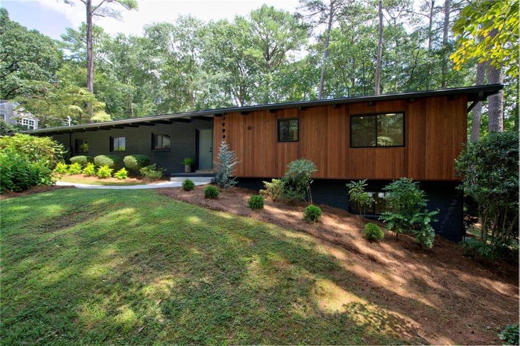 965 Liawen Court, Atlanta, GA 30329 — most recent listing photo