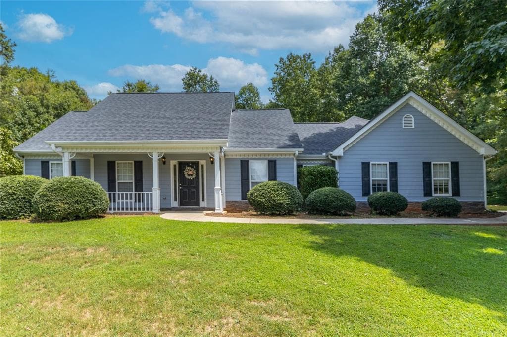 136 Soaring Lane, Jefferson, GA 30549 — most recent listing photo