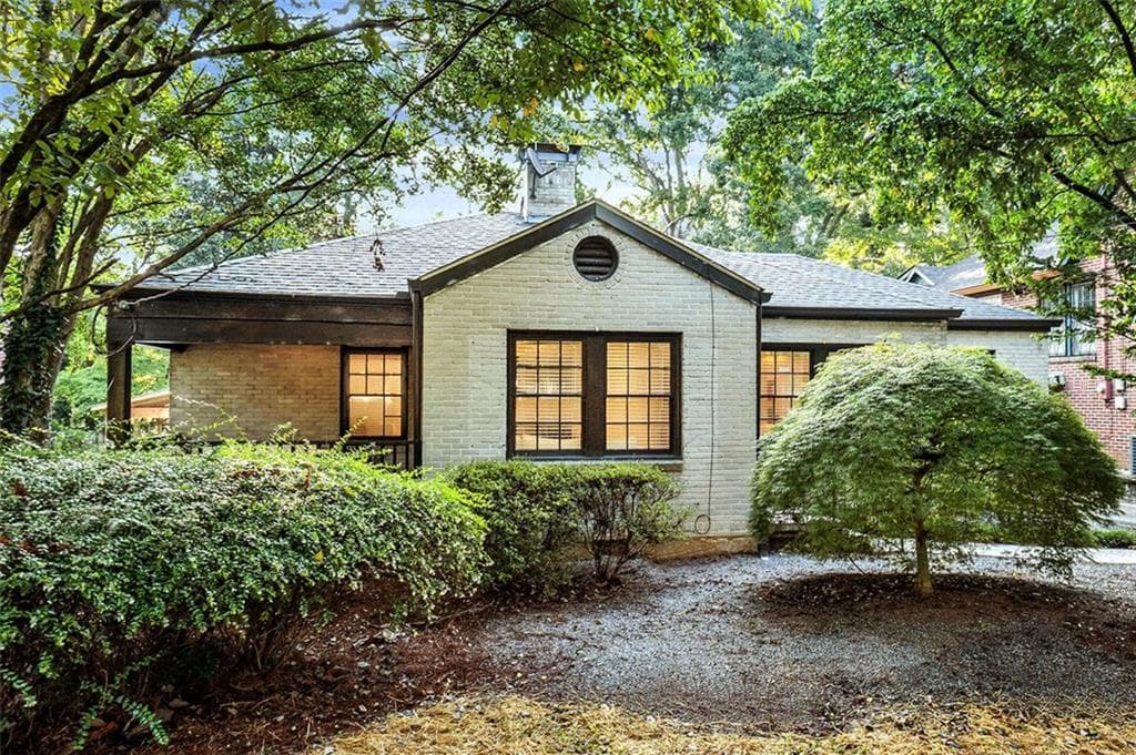3 bedroom, 2 bathroom, 1,431 sq ft single family residence sold at 894 Moreland Avenue, Atlanta, GA 30316
