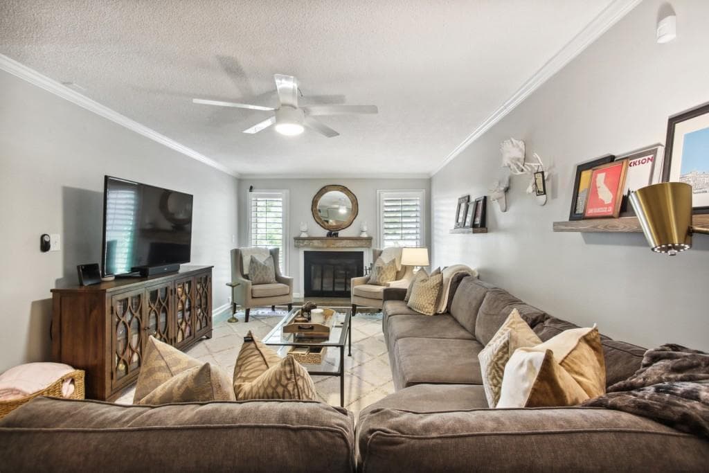 4 bedroom, 3 bathroom, 2,536 sq ft townhouse sold at 3008 Vinings Ferry Drive, Atlanta, GA 30339