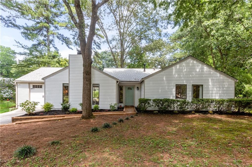 754 Helen Street, Marietta, GA 30064 — most recent listing photo