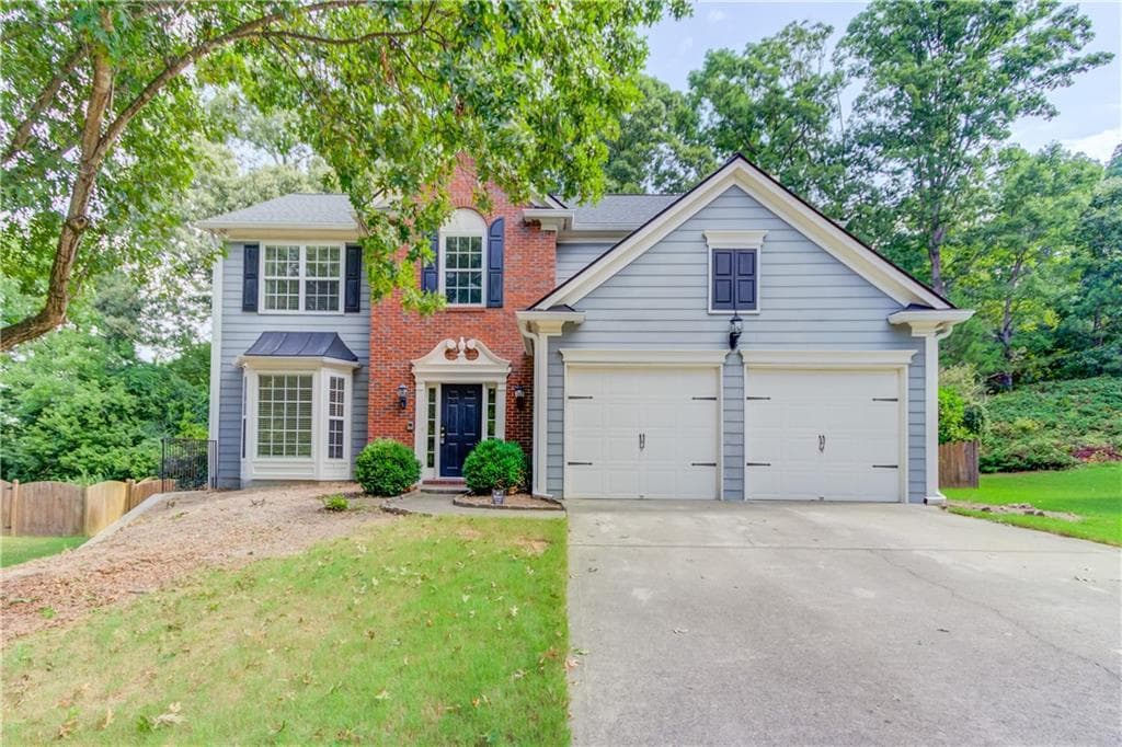4 bedroom, 3 bathroom, 2,288 sq ft single family residence sold at 4871 Glen Level Drive, Sugar Hill, GA 30518