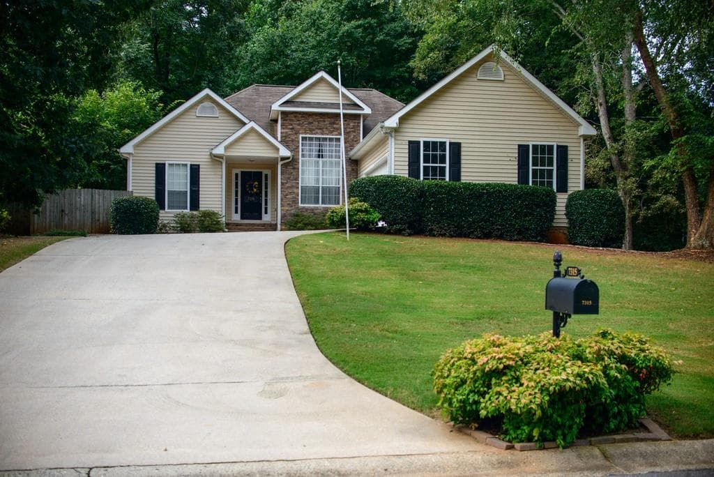 7315 Serenity Place, Cumming, GA 30041 — most recent listing photo