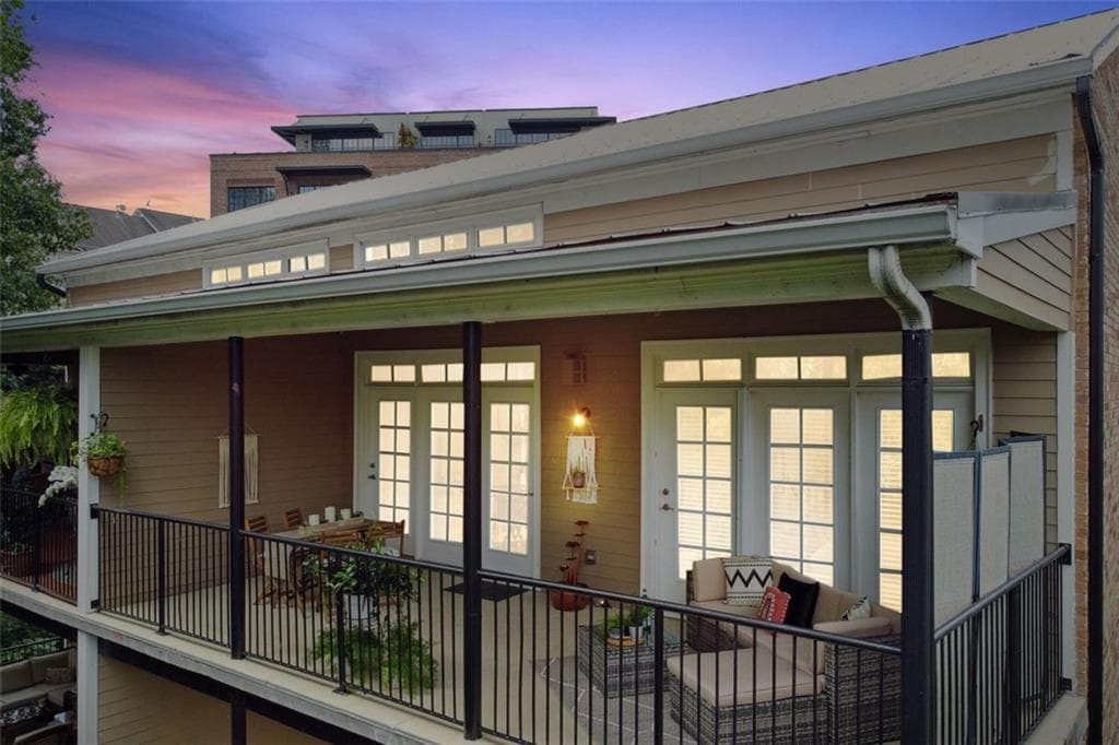722 Creek View Lane, Roswell, GA 30075 — most recent listing photo