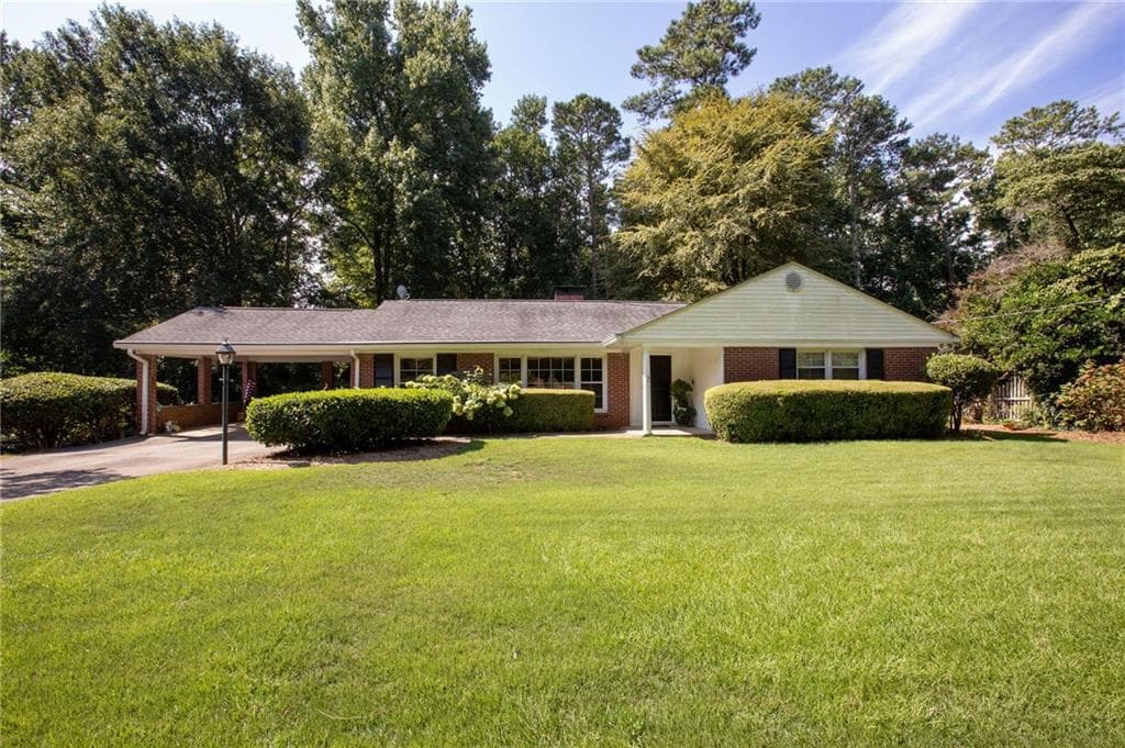 3 bedroom, 2 bathroom, 1,754 sq ft single family residence sold at 565 High Brook Drive, Sandy Springs, GA 30342