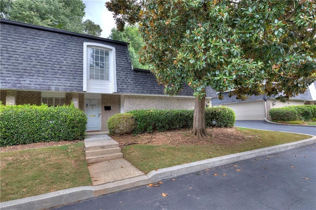 2 bedroom, 3 bathroom, 1,602 sq ft condominium sold at 5600 Chemin De Vie, Sandy Springs, GA 30342