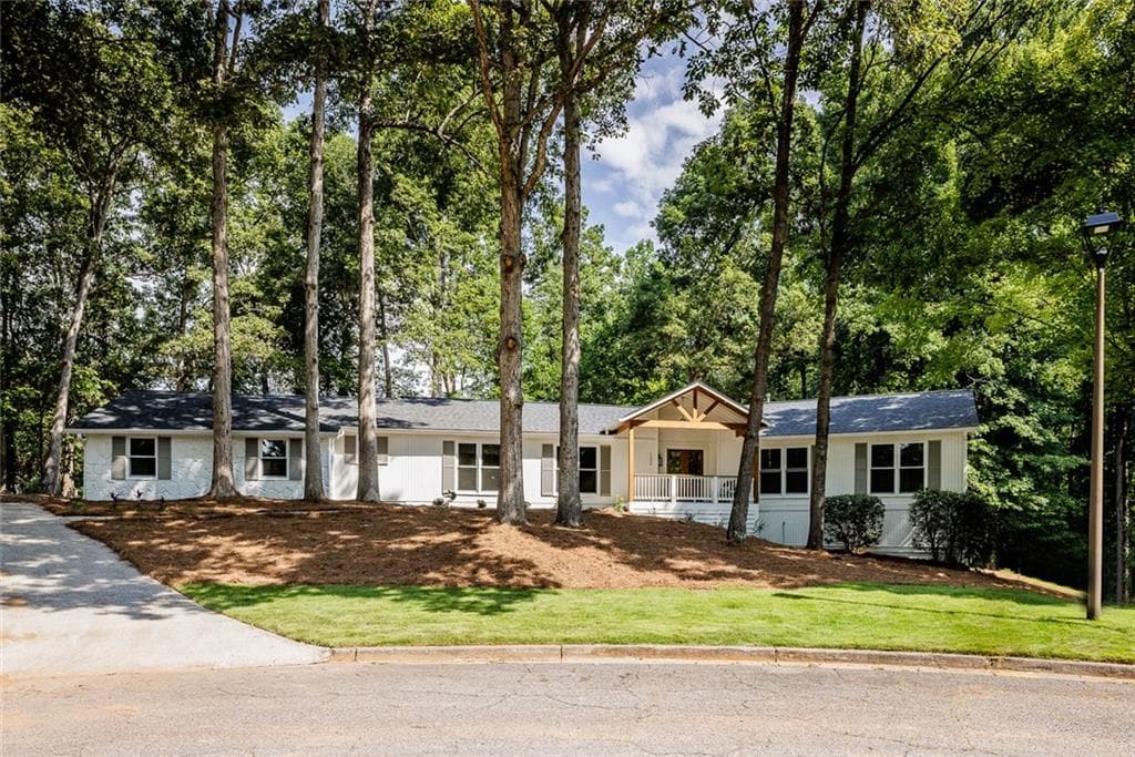130 Pine Glade Trace, Roswell, GA 30075 — most recent listing photo