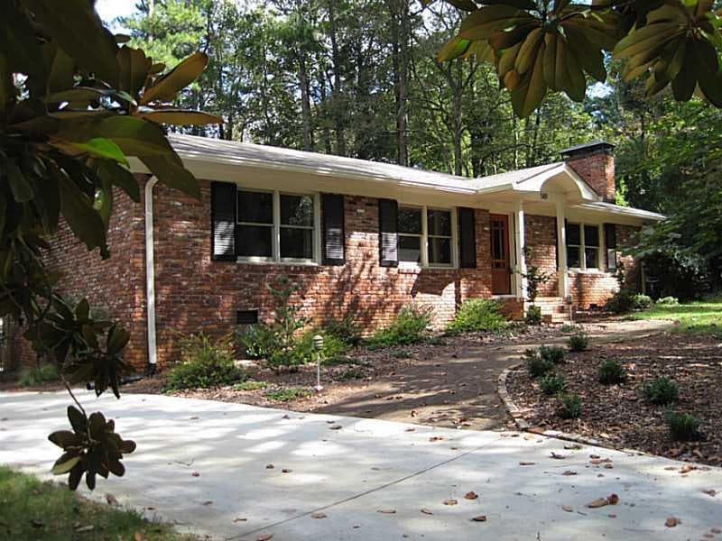 3 bedroom, 2,010 sq ft single family residence sold at 581 BOULDERCREST Drive, Marietta, GA 30064
