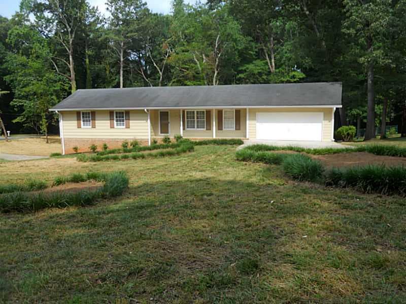 2571 Earl Drive, Marietta, GA 30062 — most recent listing photo