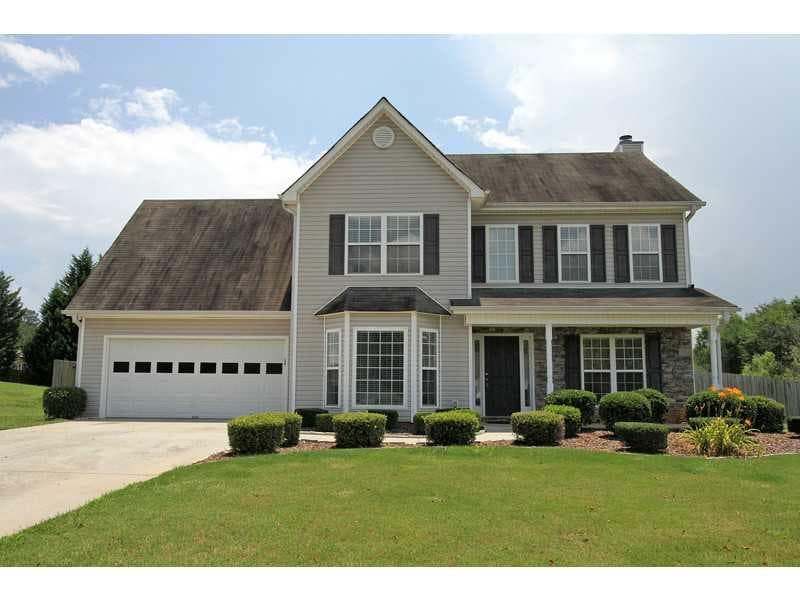 1726 Wyntercreek Lane, Hoschton, GA 30548 — most recent listing photo
