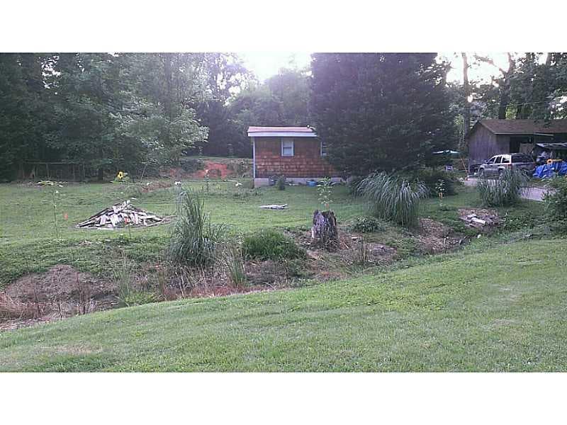 1 bedroom, 840 sq ft single family residence sold at 2476 Brackett Drive, Marietta, GA 30060