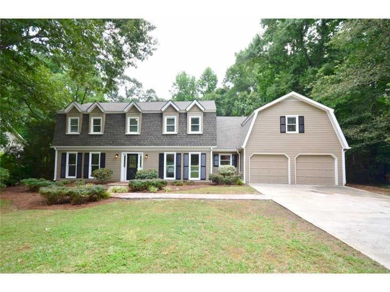 5 bedroom, 3,691 sq ft single family residence sold at 4285 Revere Circle, Marietta, GA 30062
