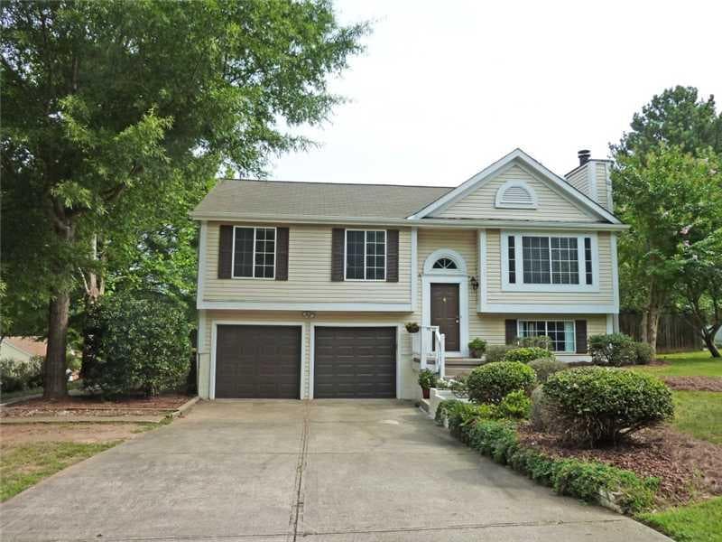 10415 Meadow Crest Lane, Alpharetta, GA 30022 — most recent listing photo
