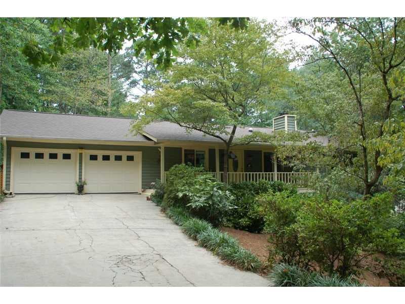 3 bedroom single family residence sold at 4385 E Brandon Drive, Marietta, GA 30066