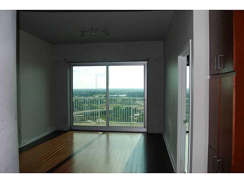 2 bedroom, 1,067 sq ft condominium sold at 361 17th Street 2424, Atlanta, GA 30363