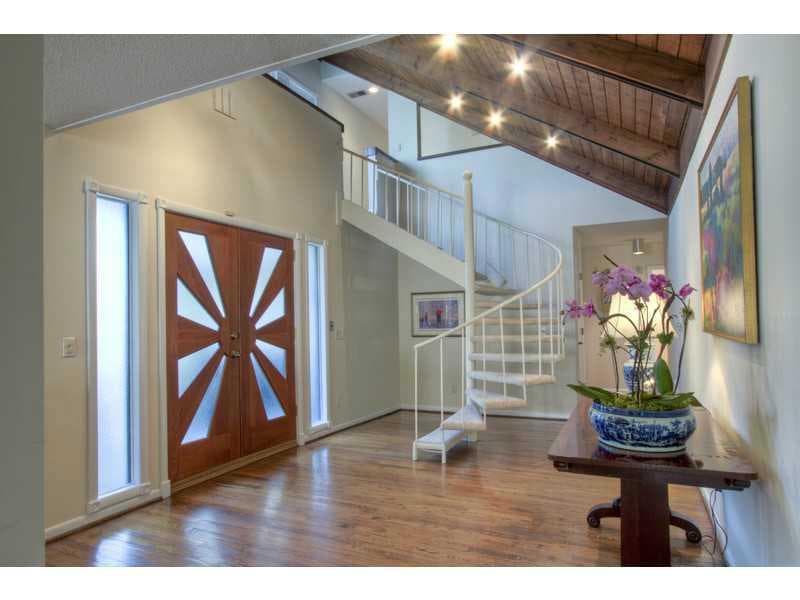 4 bedroom, 4,168 sq ft single family residence sold at 4224 Whitewater Creek Road, Atlanta, GA 30327