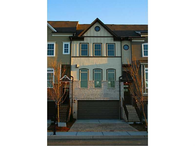 3 bedroom, 2,444 sq ft townhouse sold at 2139 Old Georgian Terrace 270, Atlanta, GA 30318