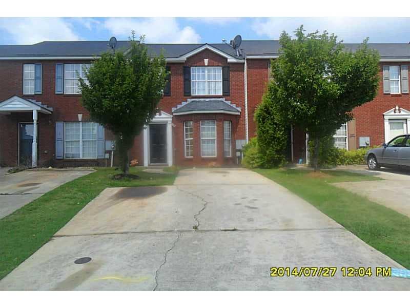 5893 Strathmoor Manor Circle I, Lithonia, GA 30058 — most recent listing photo
