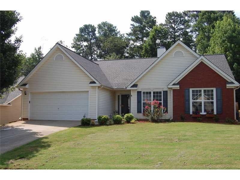 486 Suwanee East Drive, Lawrenceville, GA 30043 — most recent listing photo