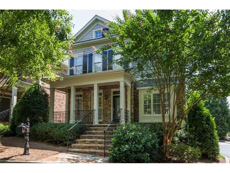 4 bedroom, 2,720 sq ft single family residence sold at 2694-6 Lenox Road, Atlanta, GA 30324