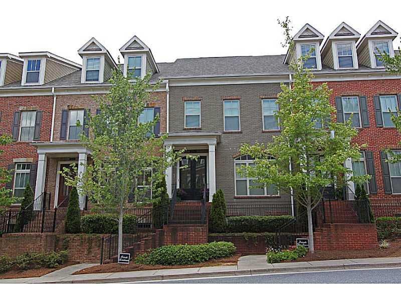 4 bedroom, 2,960 sq ft townhouse sold at 228 Alderwood Point 208, Atlanta, GA 30328