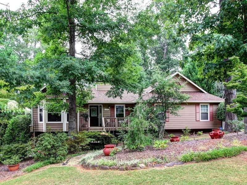 2137 Clementine Drive, Marietta, GA 30066 — most recent listing photo