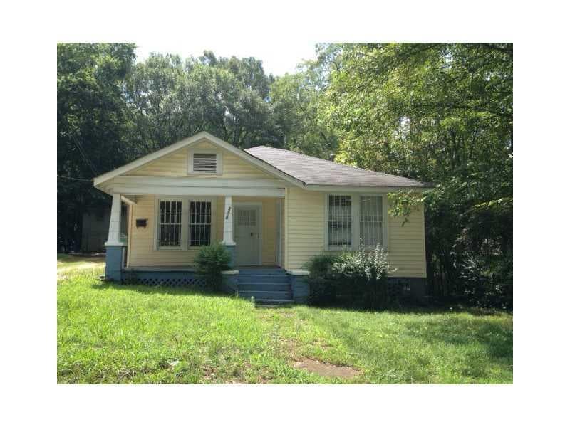 3 bedroom single family residence sold at 2498 Lester Street, East Point, GA 30344