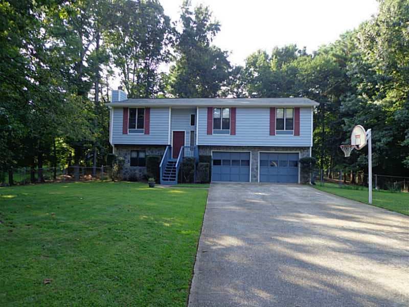 2096 CHESTNUT LOG Circle, Lithia Springs, GA 30122 — most recent listing photo