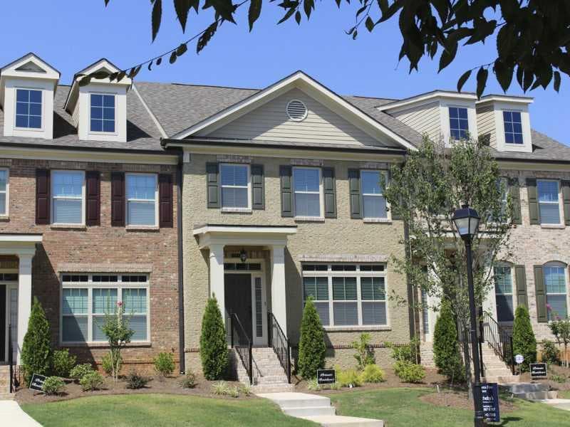 7555 Jamestown Drive 7555, Alpharetta, GA 30005 — most recent listing photo
