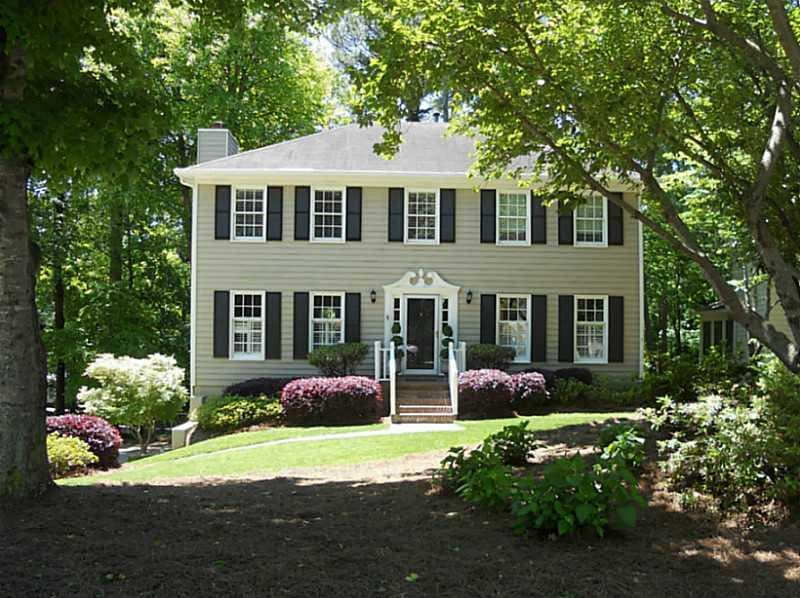 2925 Shurburne Drive, Alpharetta, GA 30022 — most recent listing photo