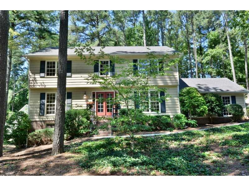 240 Pinebrook Way, Roswell, GA 30076 — most recent listing photo