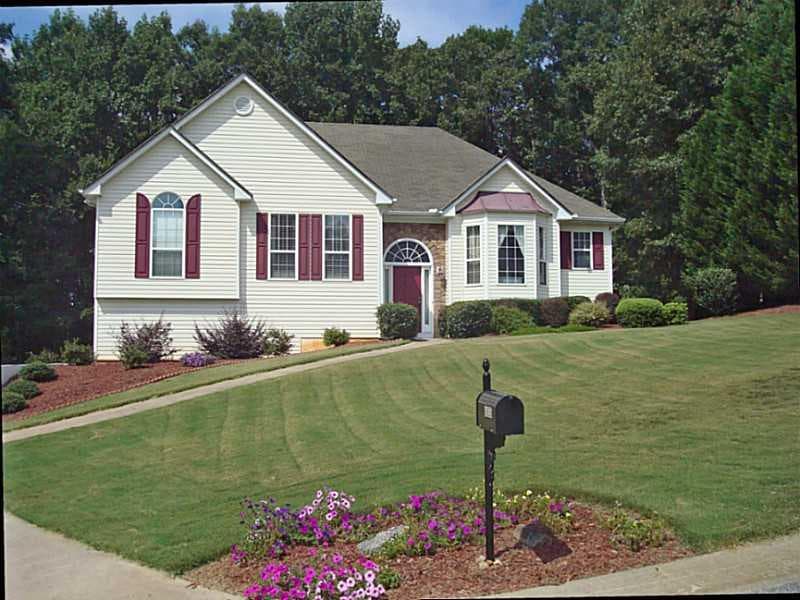 6925 N Glen Drive, Cumming, GA 30028 — most recent listing photo