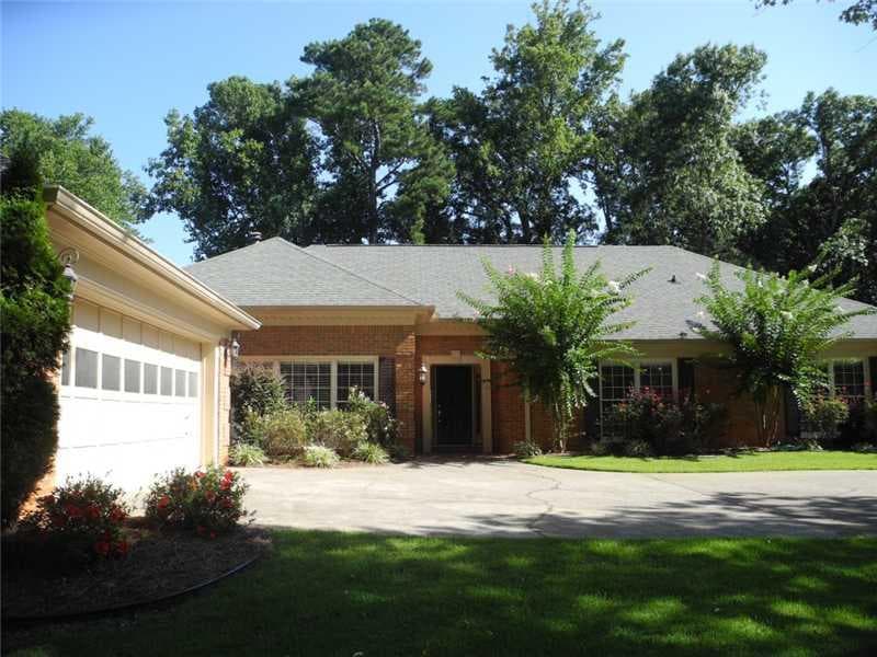 130 FARMSTEAD Lane, Roswell, GA 30075 — most recent listing photo
