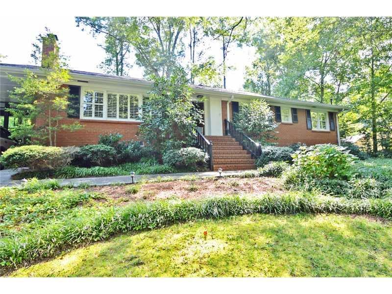3 bedroom, 2,221 sq ft single family residence sold at 1561 Council Bluff Drive, Atlanta, GA 30345