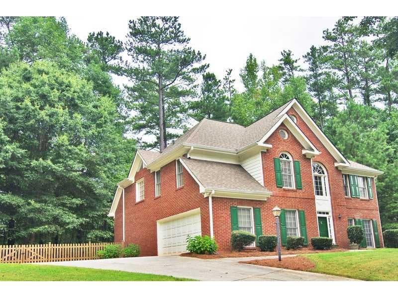 4 bedroom, 2,352 sq ft single family residence sold at 1755 Cove Crossing, Atlanta, GA 30331