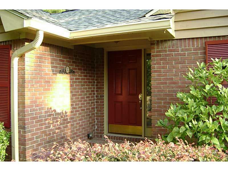6313 Deerings Hollow 6313, Peachtree Corners, GA 30092 — most recent listing photo