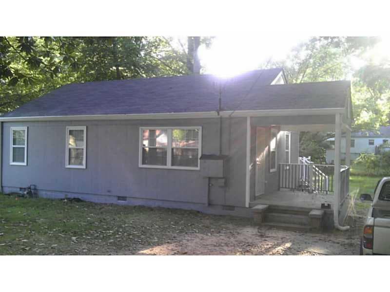 2 bedroom, 816 sq ft single family residence sold at 1672 Ritcherson Street, Marietta, GA 30060