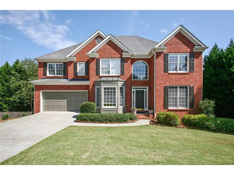 4 bedroom single family residence sold at 1045 Knoll Terrace, Roswell, GA 30075