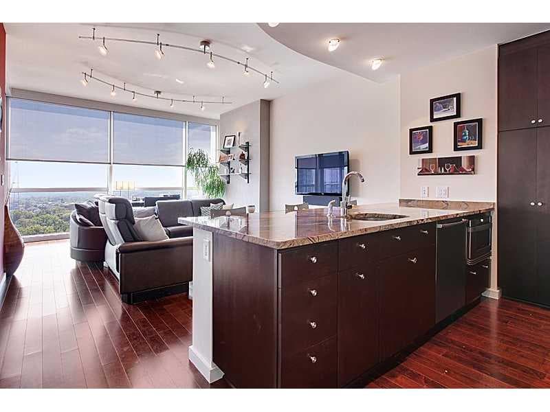 1 bedroom, 1,120 sq ft condominium sold at 3325 Piedmont Road 1804, Atlanta, GA 30305