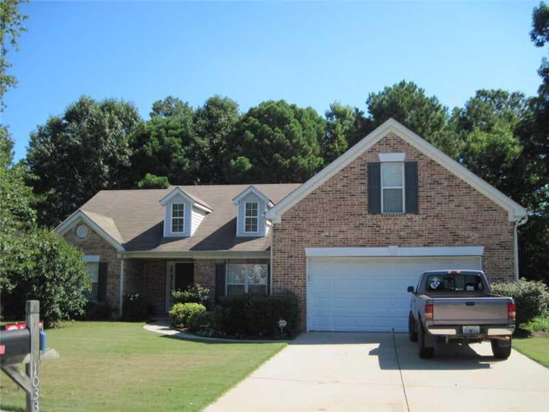 4 bedroom, 2,389 sq ft single family residence sold at 1033 Kiwi Lane, Dacula, GA 30019