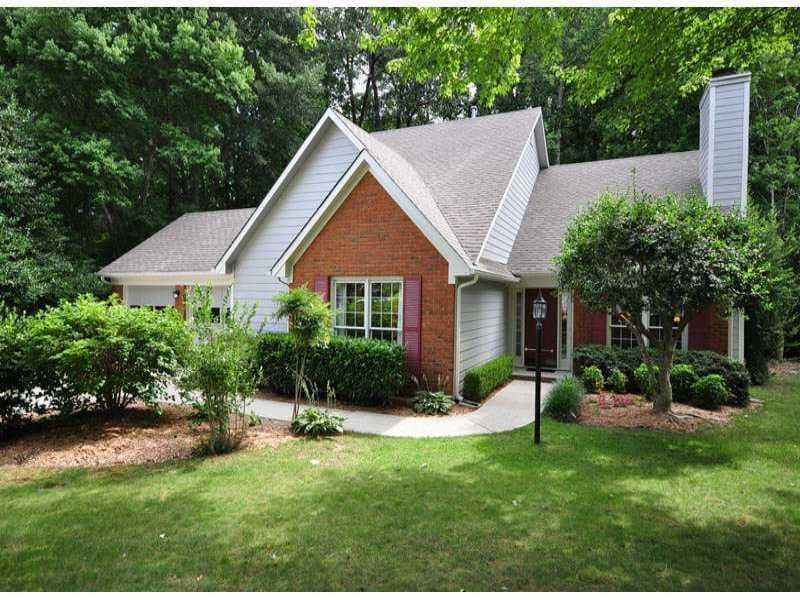 1813 N Creek Circle, Alpharetta, GA 30009 — most recent listing photo