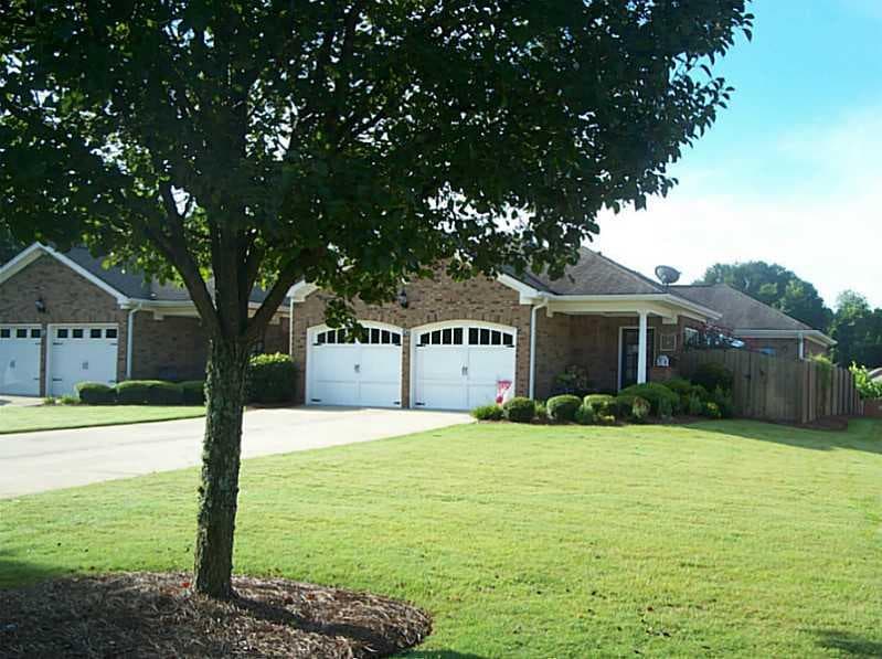 3 bedroom, 1,592 sq ft single family residence sold at 107 COUNTRYSIDE Court, Woodstock, GA 30189