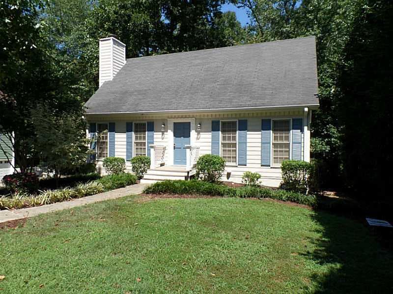3 bedroom single family residence sold at 2802 Mountbery Drive, Snellville, GA 30039