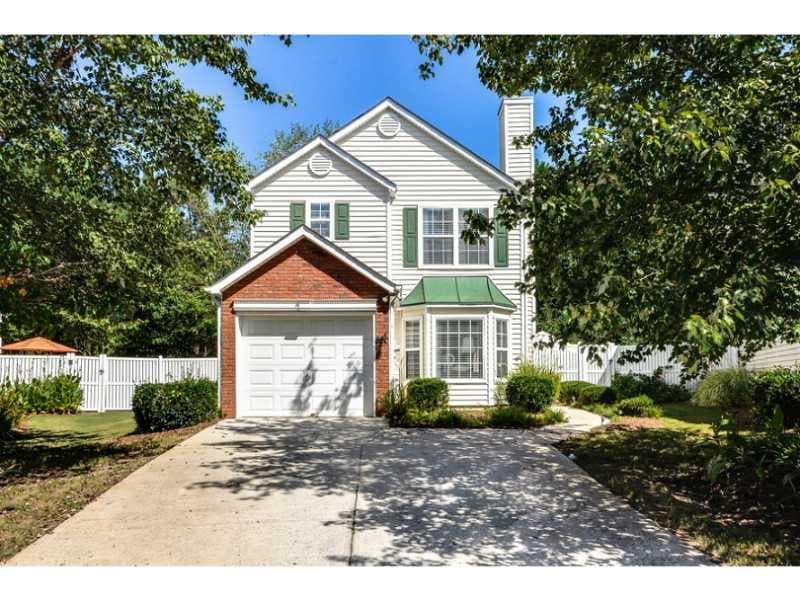 2 bedroom, 1,104 sq ft single family residence sold at 650 Chantress Court, Alpharetta, GA 30004