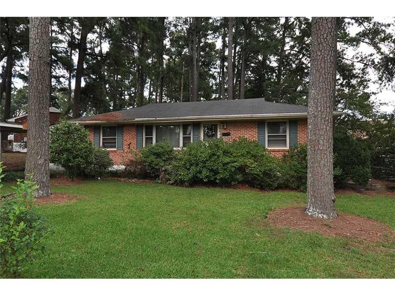 3 bedroom single family residence sold at 1069 Parkwood Avenue, Forest Park, GA 30297