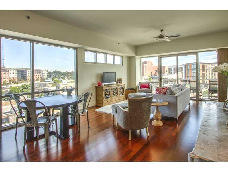 3 bedroom, 1,661 sq ft condominium sold at 1100 Howell Mill Road 401, Atlanta, GA 30318