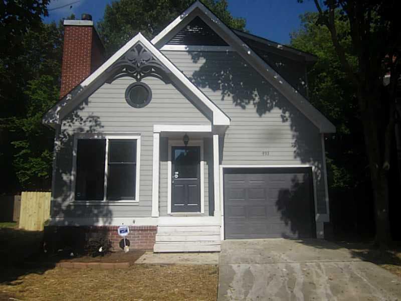 3 bedroom, 1,740 sq ft single family residence sold at 933 SW Oak Street, Atlanta, GA 30310