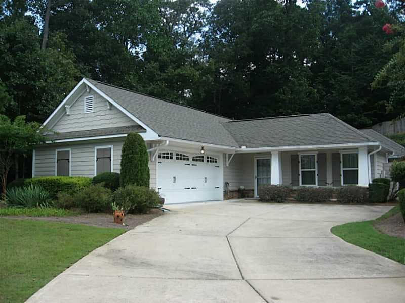 2 bedroom, 1,747 sq ft single family residence sold at 320 Jessica Way, Canton, GA 30114