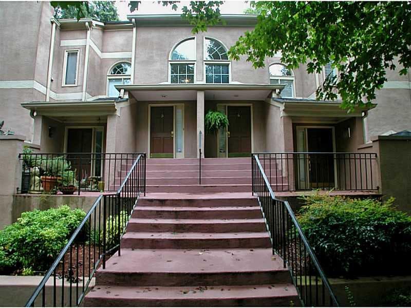 2 bedroom, 1,450 sq ft condominium sold at 6 Brittany Way 6, Atlanta, GA 30324