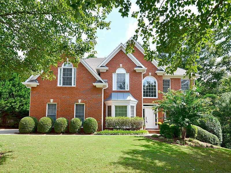 5 bedroom single family residence sold at 1052 Towne Lake Hills, Woodstock, GA 30189